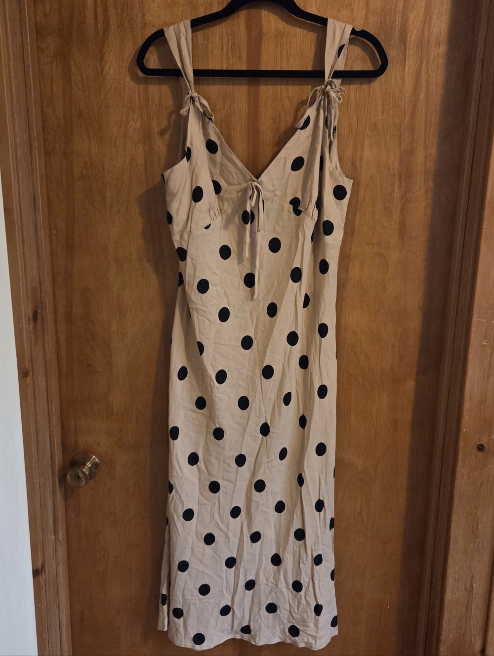 Nobodys Child Beige Polka Dot Slip Dress Tie Straps Midi V-neck Size 8